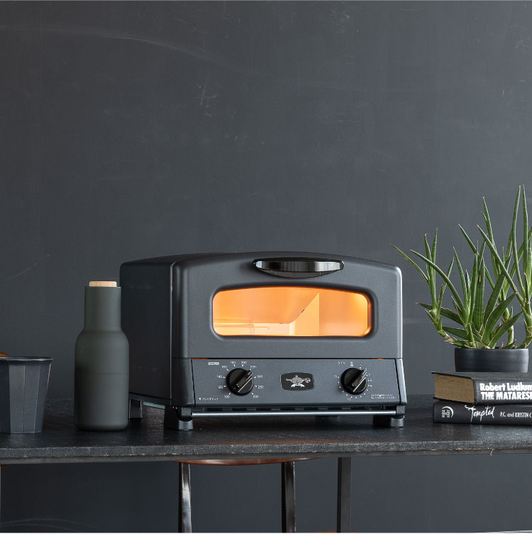 美品Aladdin アラジングラファイトグリル&トースター４枚焼　2022年製 グラファイト グリル&トースター （4枚焼き） | Aladdin