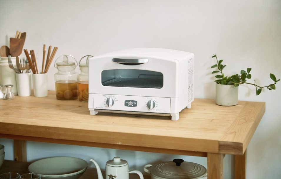 アラジン　グラファイトトースター　2枚　ホワイト　新品・未使用 アラジン 2枚 ホワイト 白 グラファイト トースター 2枚焼き